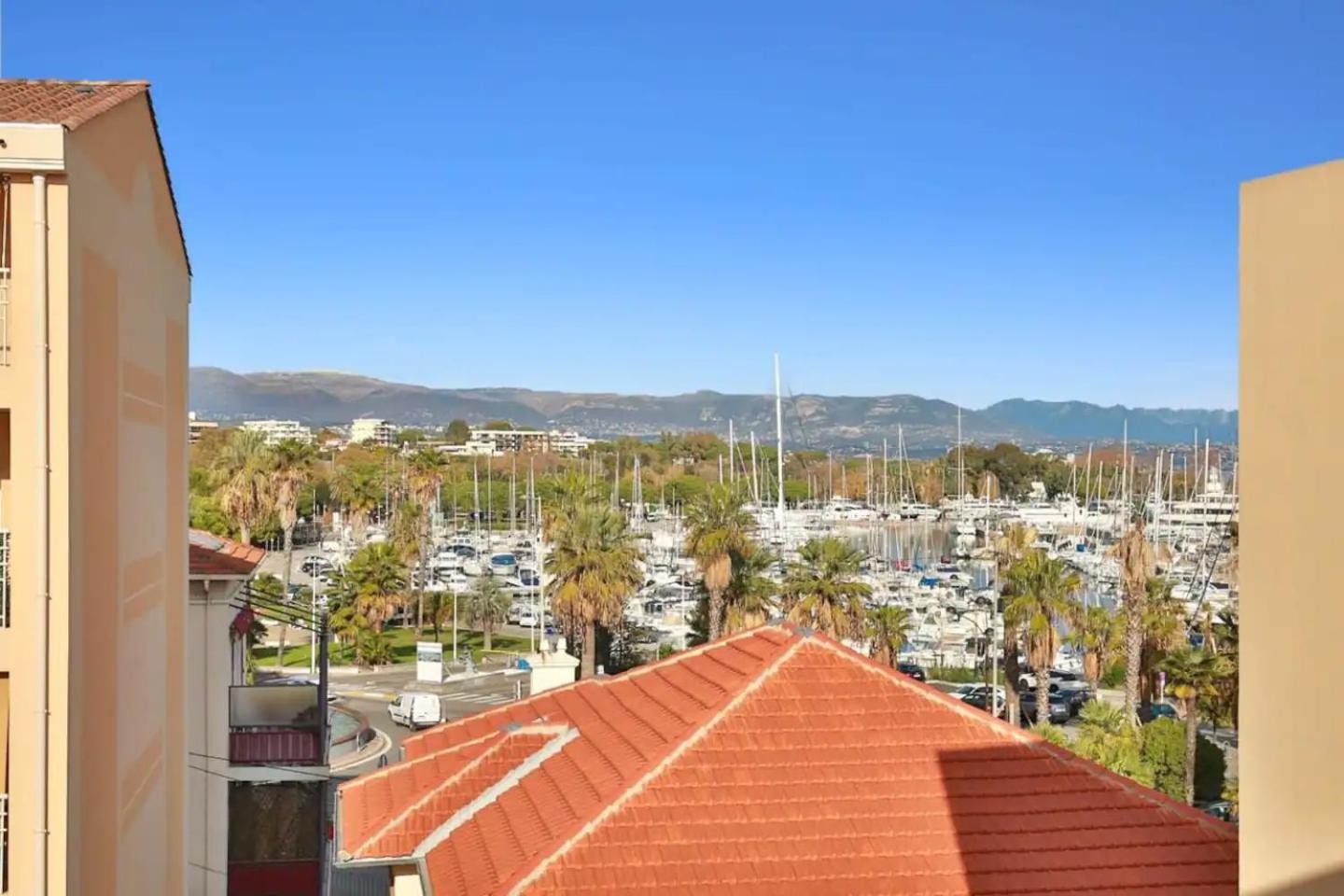 Charming Two-Bedroom Apartment With Balcony And Garage By The Marina Antibes Kültér fotó