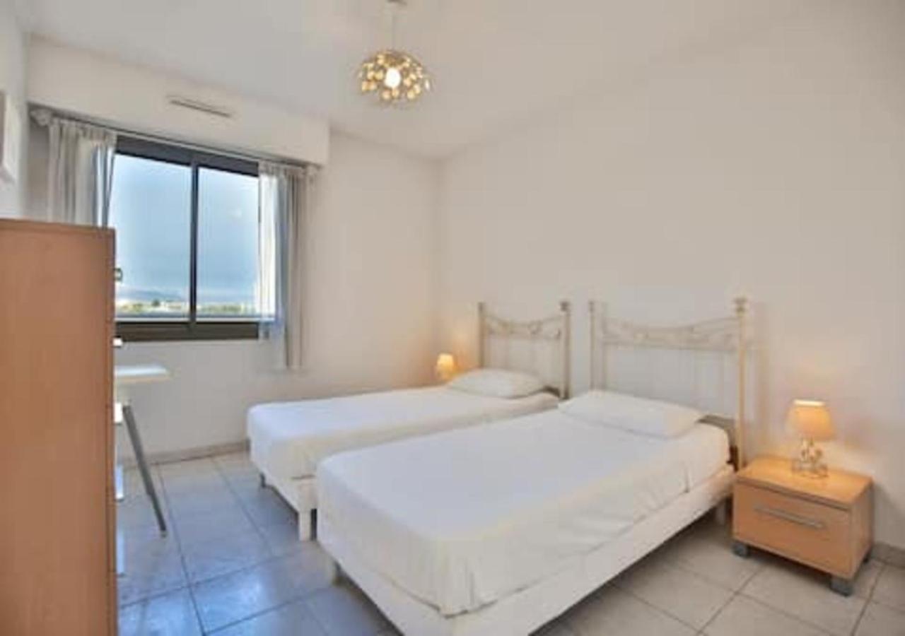 Charming Two-Bedroom Apartment With Balcony And Garage By The Marina Antibes Kültér fotó
