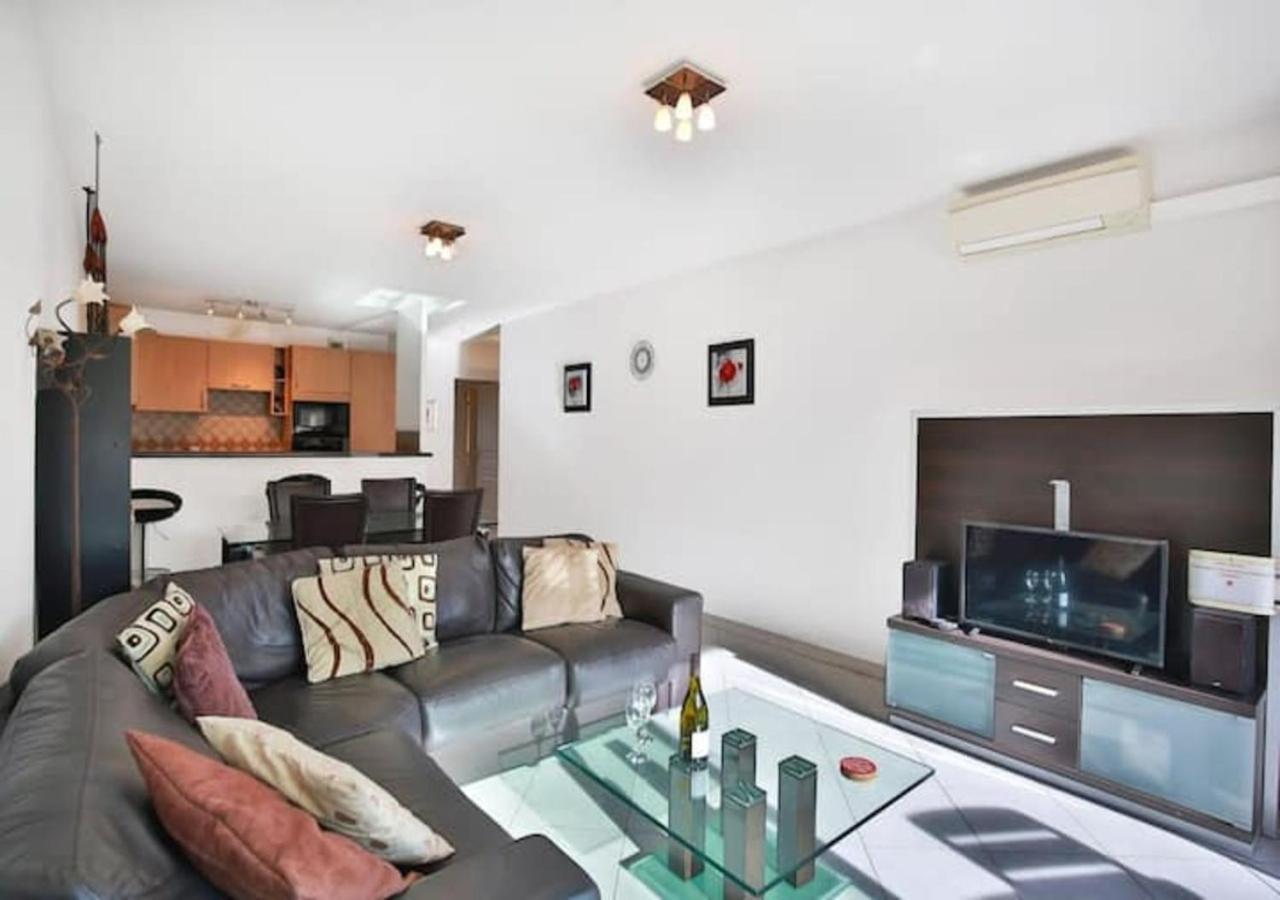 Charming Two-Bedroom Apartment With Balcony And Garage By The Marina Antibes Kültér fotó